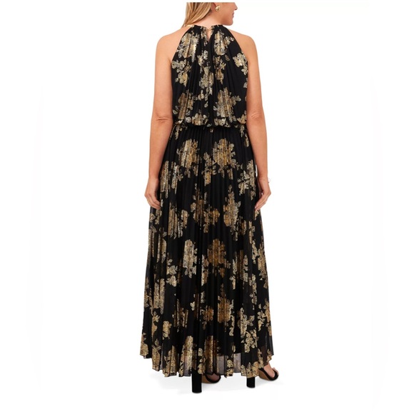 Plus size gown! Only worn once for a couple hours - Picture 3 of 3